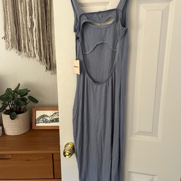 Superdown Taylor Open Back Dress from Revolve NWT - Picture 9 of 10